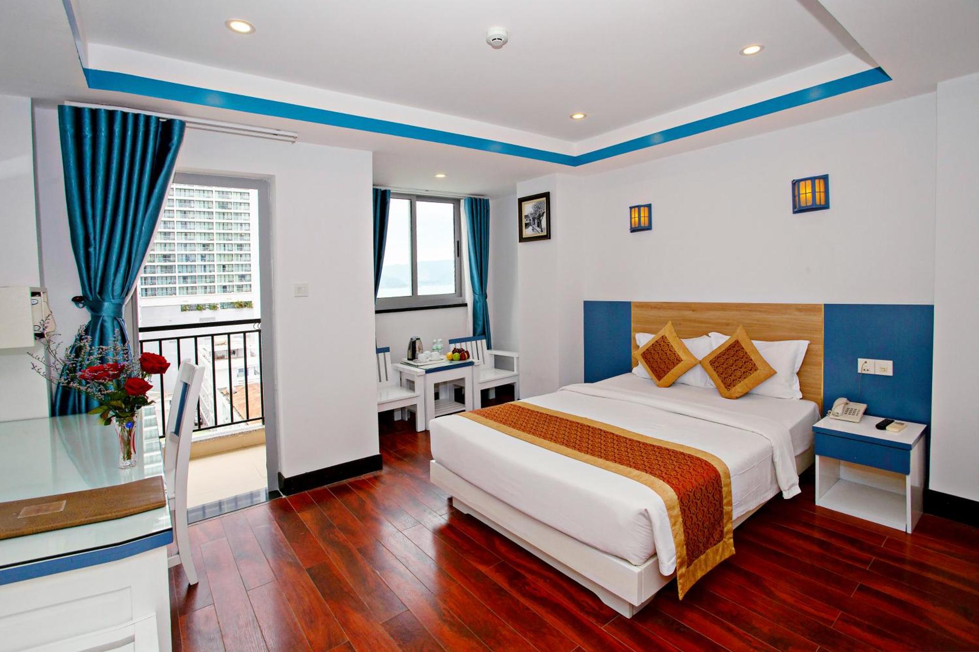 Golden Rain 2 Hotel Нячанг Экстерьер фото